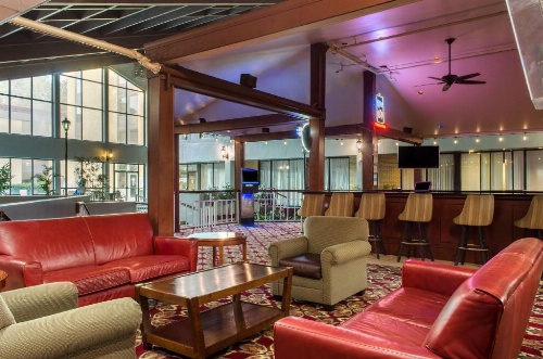 Ramada by Wyndham Shreveport Airport image 32